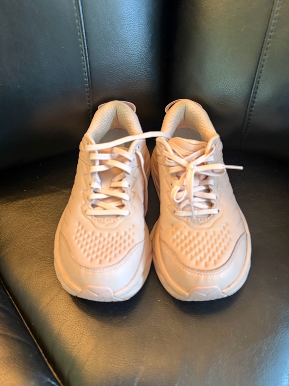 Hokas 7wide slip Resistant